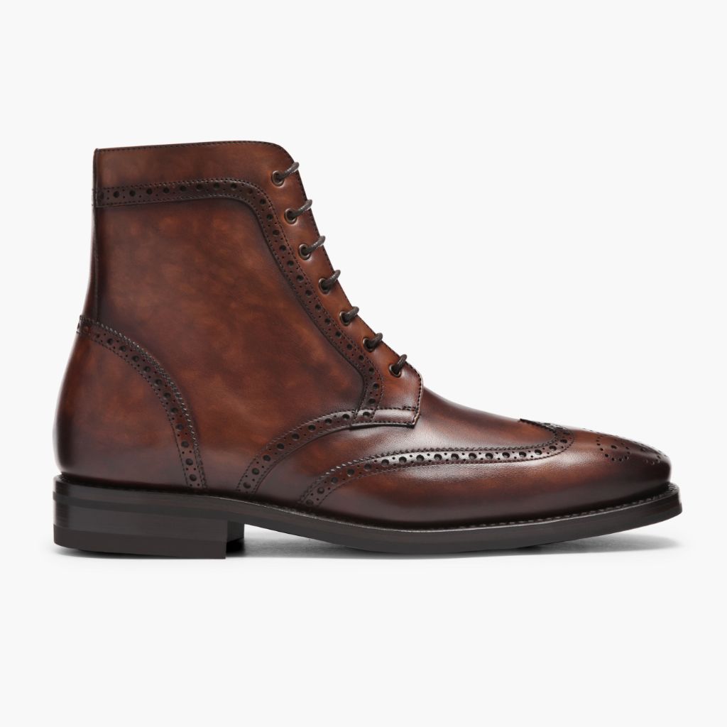 Classic Full-Grain leather Boots - Goodyear Welt Construction & Front Toe Box Detail